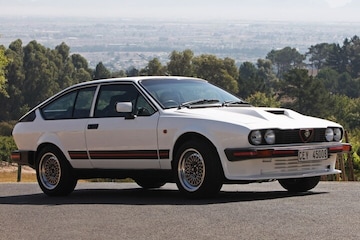 Alfa Romeo GTV6