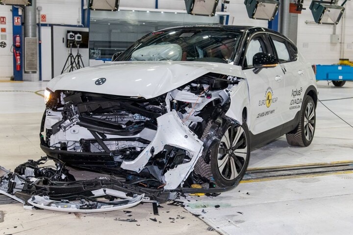 Euro NCAP 308, Astra, C-klasse, Multivan, EV6, C40
