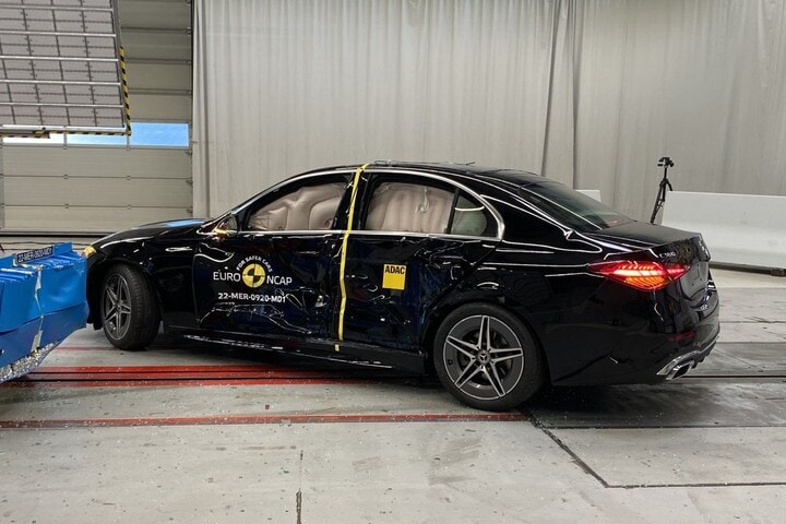 Euro NCAP 308, Astra, C-klasse, Multivan, EV6, C40