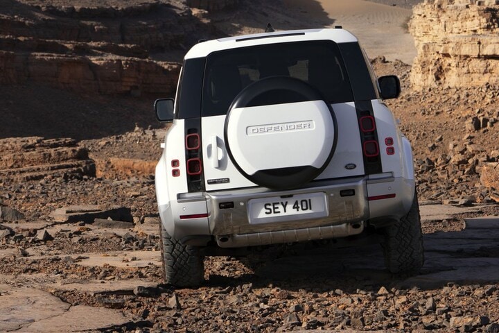 Land Rover Defender 130