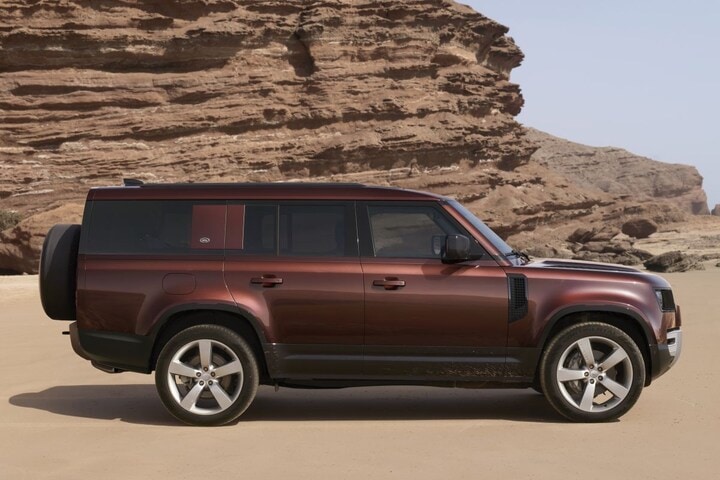 Land Rover Defender 130