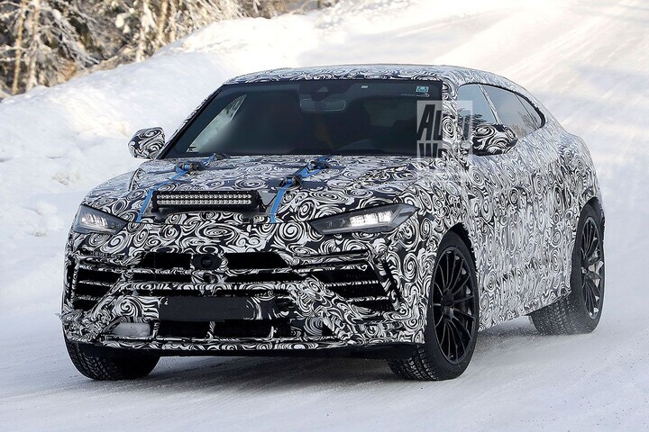 Lamborghini Urus 'Evo' betrapt