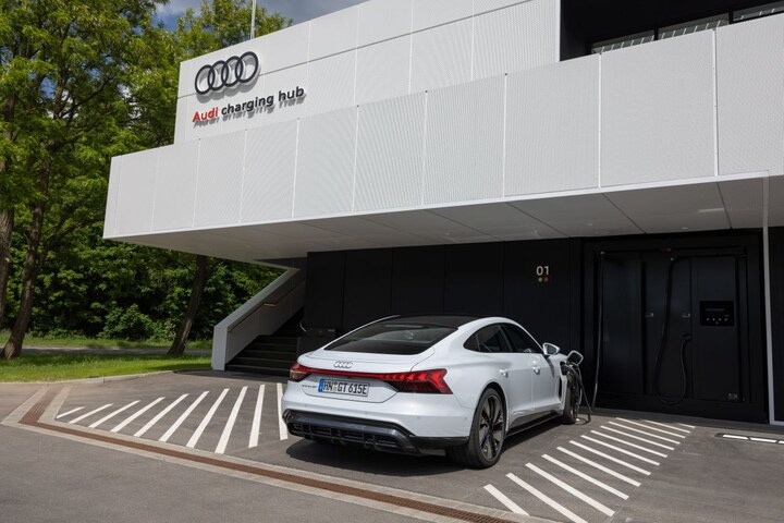 Audi Charging Hub