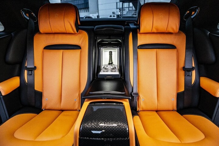 Rolls-Royce Ghost Black Badge