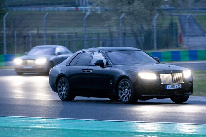 Rolls-Royce Ghost Black Badge