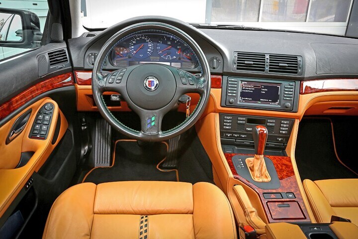 Alpina B10