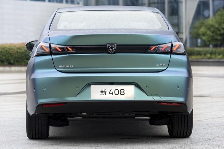 Peugeot 408 China