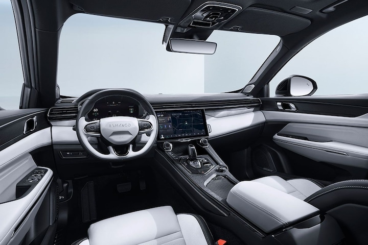 Lynk Co 01