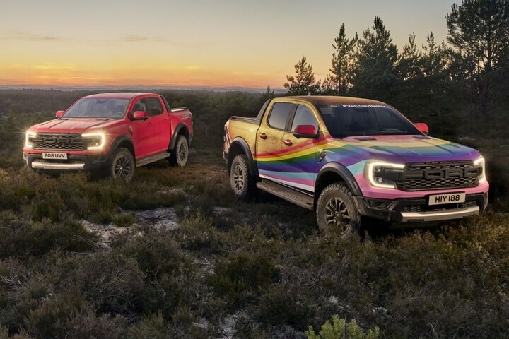 Ford Very Gay Raptor 
