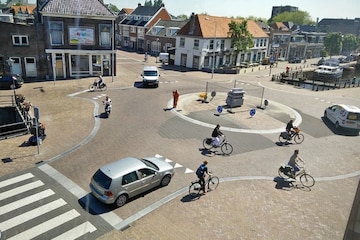 Shared space rotonde