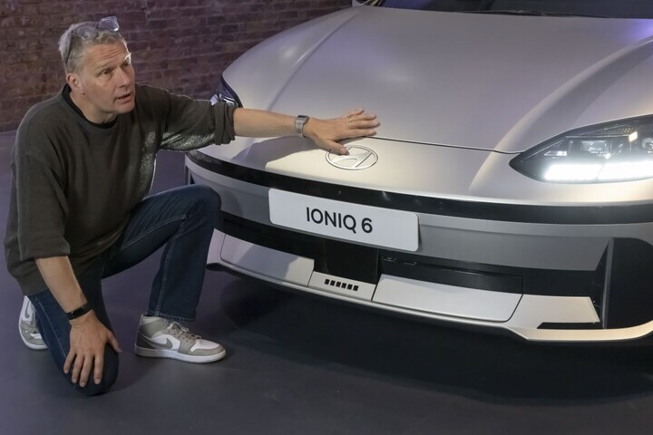 Hyundai Ioniq 6 Simon Loasby