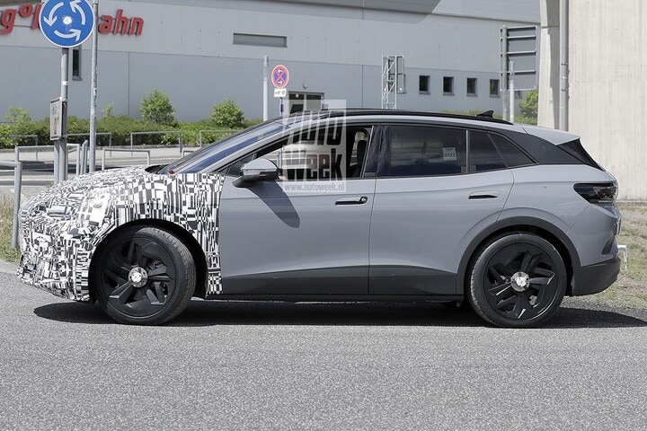 Spyshots Cupra Tavascan