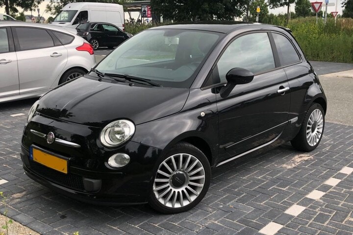Fiat 500 zwart