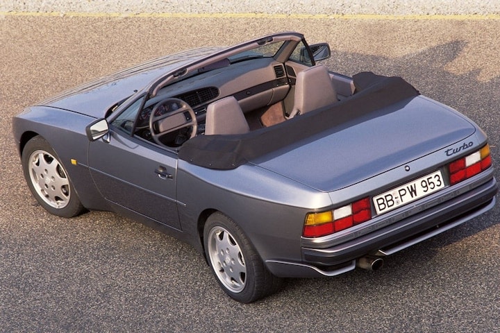 Porsche 944