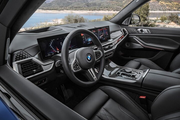 BMW X7 M60