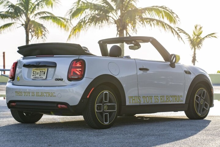 MINI Electric Cabrio