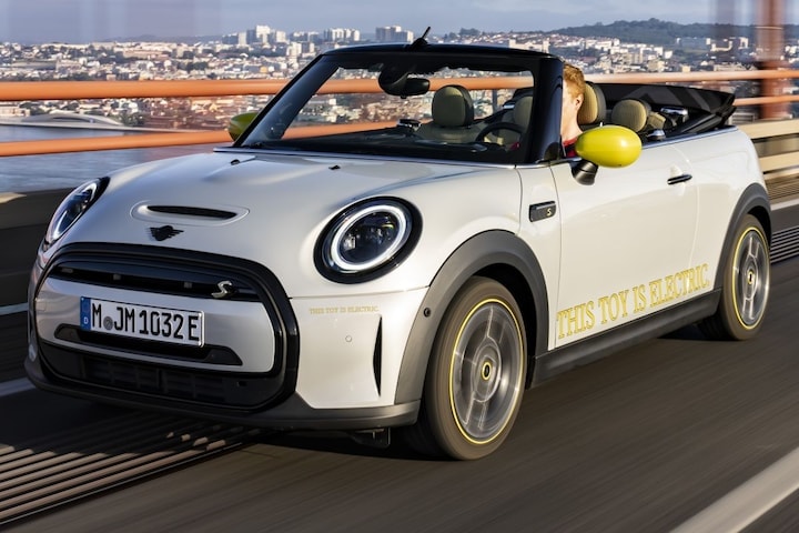 MINI Electric Cabrio