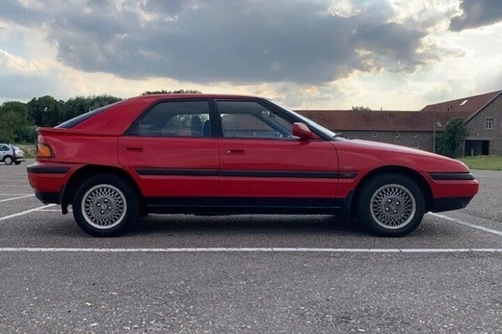 Mazda 323 F - Liefhebber Gezocht