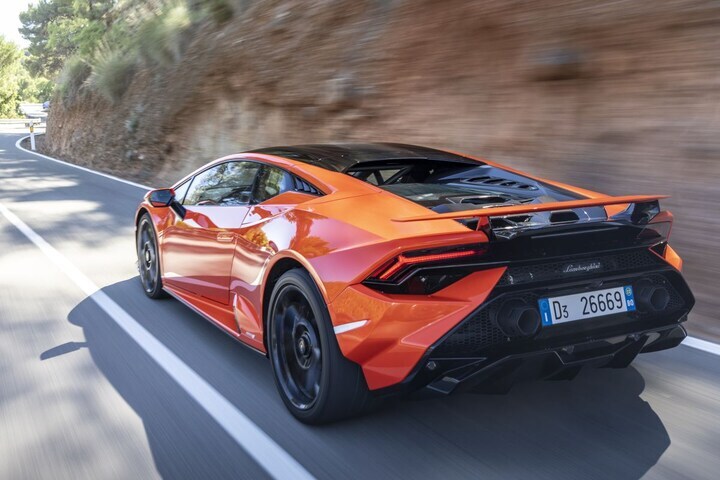 Lamborghini Huracan Tecnica