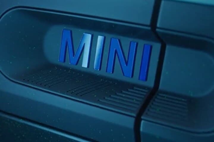 Mini Aceman Concept teasers