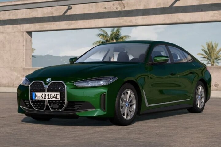 BMW i4 eDrive35