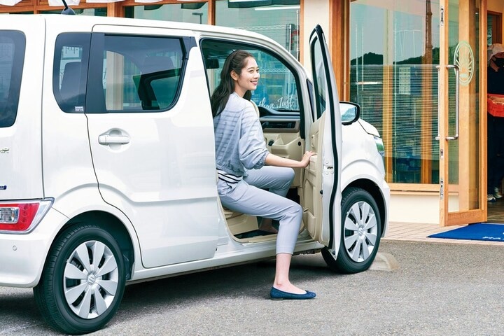 Suzuki Wagon R buiten