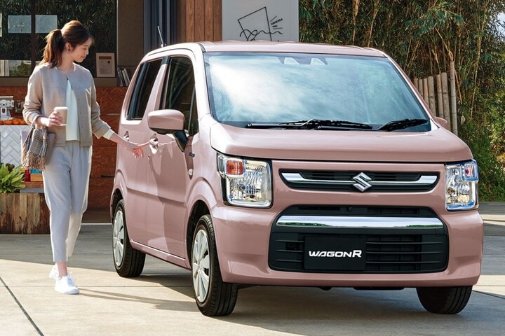 Suzuki Wagon R buiten
