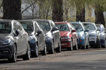 Parkeren parkeerplaats laan