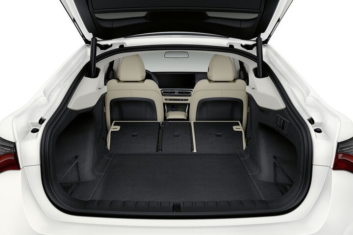 BMW i4 eDrive35