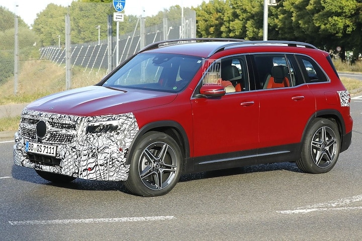 Spyshots Mercedes-Benz GLB