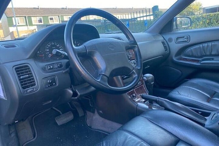 Nissan Maxima QX