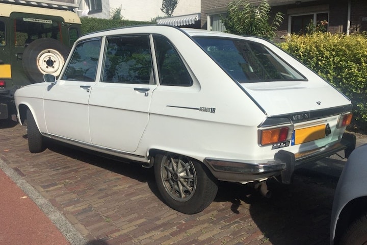 Renault 16