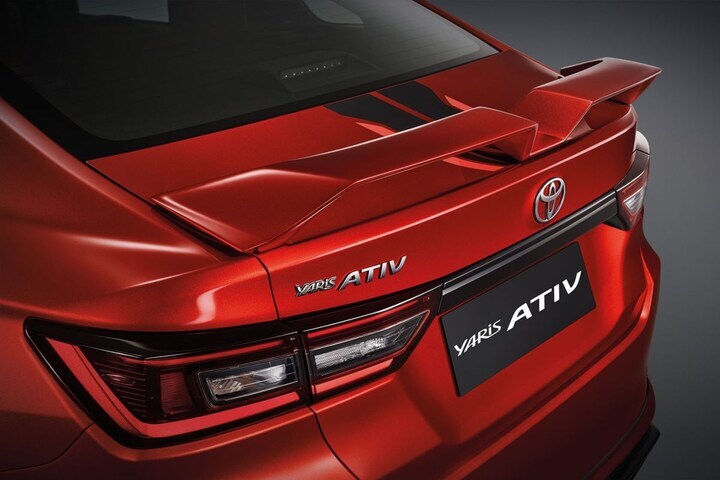Toyota Yaris Ativ