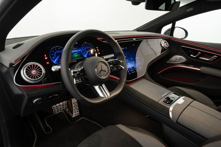 Mercedes-Benz EQS