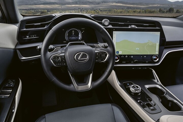 Lexus RZ