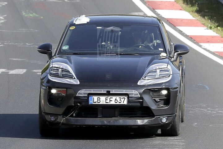 Porsche Macan EV
