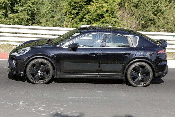 Porsche Macan EV