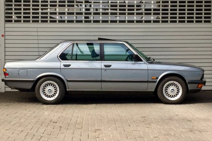 BMW 520