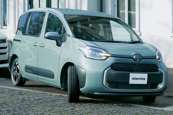 Toyota Sienta