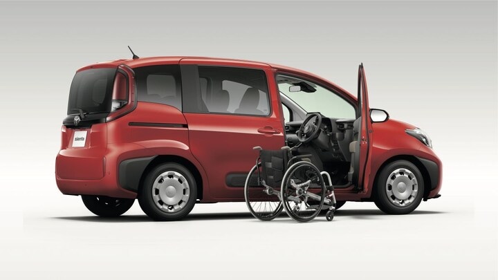 Toyota Sienta