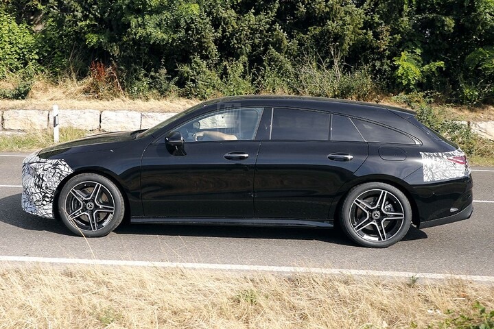 Spyshots Mercedes-Benz CLA