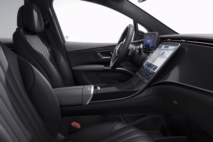 Mercedes-Benz EQS SUV