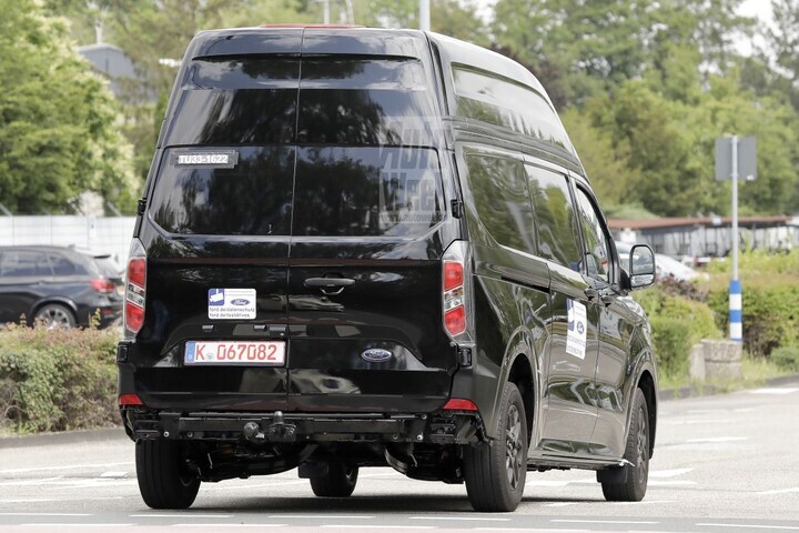 Ford Transit Custom spyshots