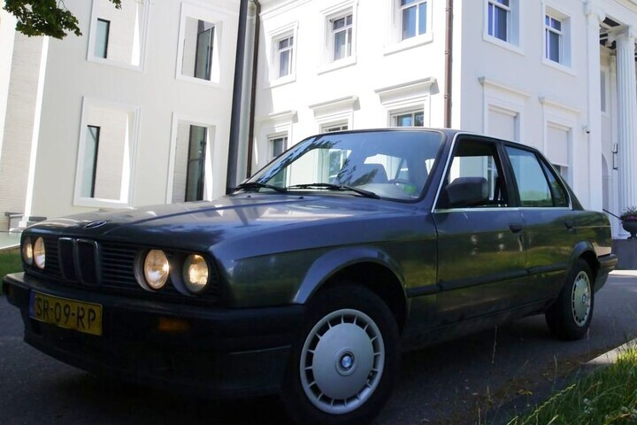 BMW 316i Liefhebber Gezocht (E30)