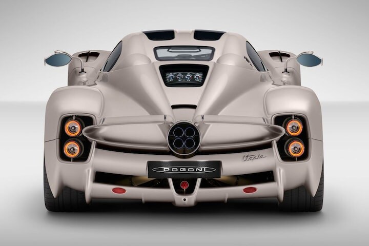Pagani Utopia