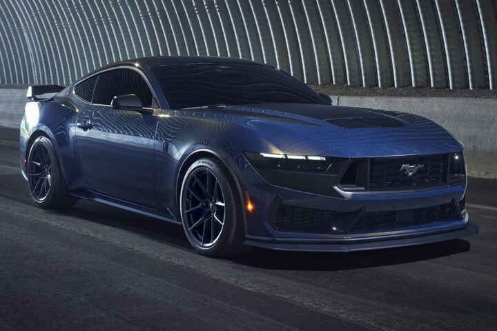 Ford Mustang Dark Horse