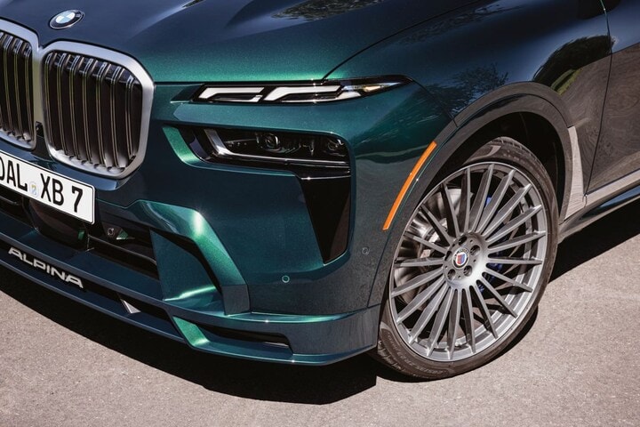 Alpina XB7