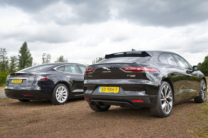 Occasiondubbeltest Tesla Model S - Jaguar iPace