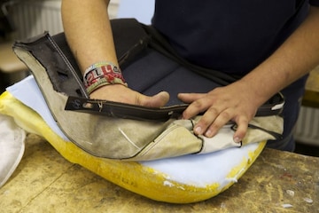 Maatwerk autostoel - Aanbrengen nieuwe bekleding