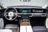 Hongqi E-HS9